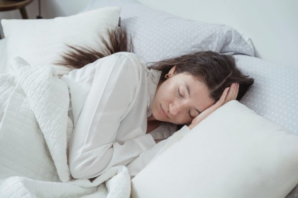 Best Comforter for Hot Sleepers Reddit (Users Ask)!