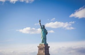 what are some free things to do in NYC, free things to do in NYC, free things to do in New York City, Statue of Liberty free to do in NYC.