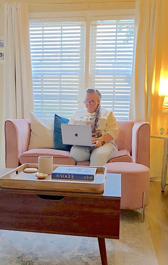 About By Paige Nicole, By Paige Nicole lifestyle trends, modern home decor ideas, travel tips for New York City and South Carolina.